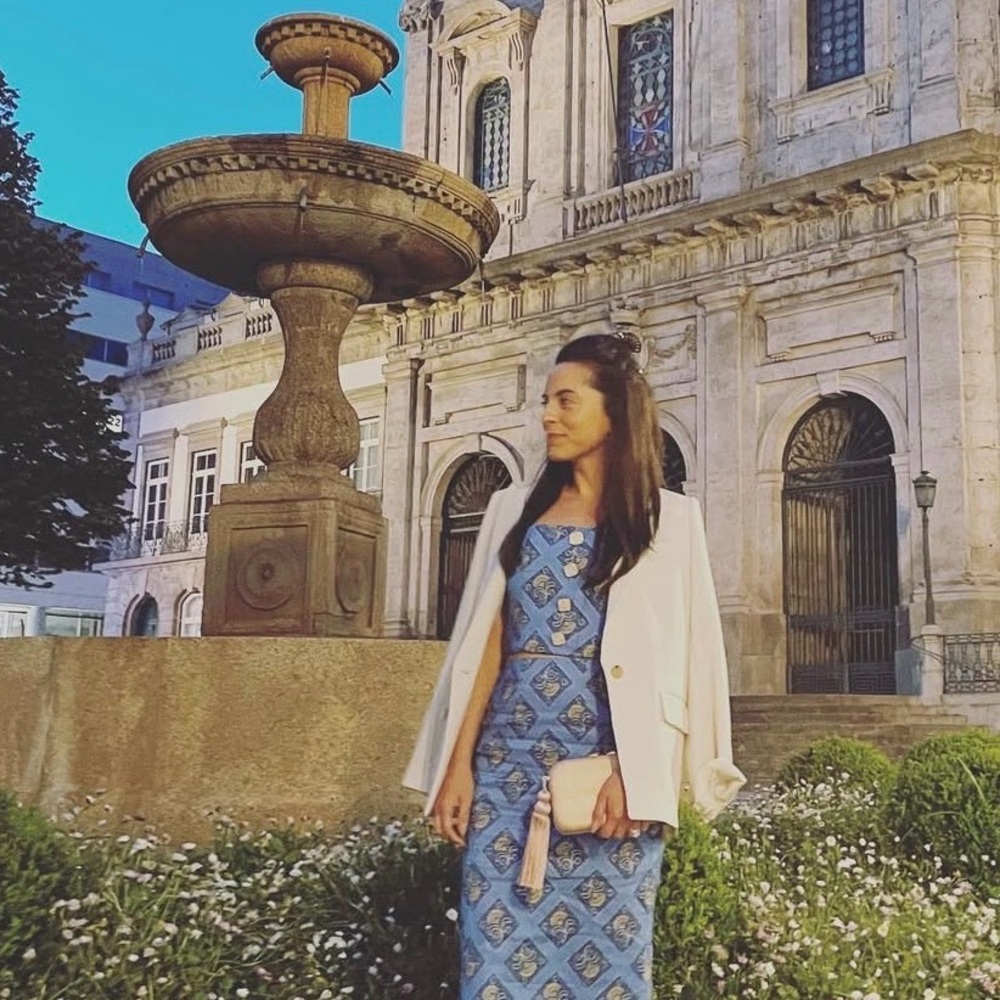 Veronica Beard Blue and Gold Patterned Strapless Top